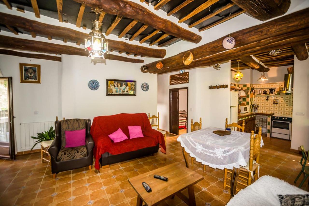Casa El Porton Βίλα Bubión Εξωτερικό φωτογραφία